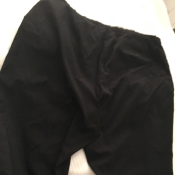 Black slacks - Picture 4 of 4